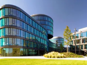 Pronájem kanceláře, Praha - Jinonice, U Trezorky, 1000 m2