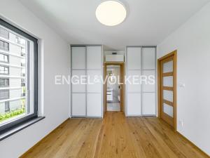 Pronájem bytu 2+kk, Praha - Karlín, Sokolova, 52 m2