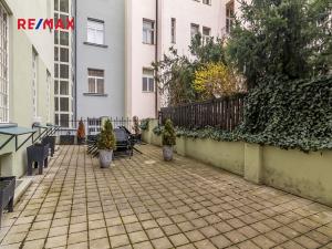 Prodej bytu 2+kk, Praha - Vinohrady, Chodská, 56 m2