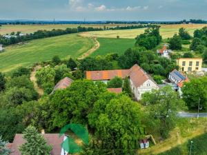 Prodej pozemku pro bydlení, Říčany, Nádvorní, 10365 m2