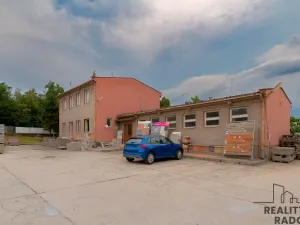 Prodej výrobních prostor, Moravský Krumlov, Pod Leskounem, 2555 m2