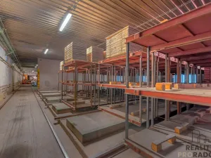 Prodej výrobních prostor, Moravský Krumlov, Pod Leskounem, 2555 m2