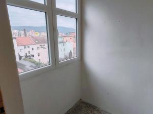 Prodej bytu 2+1, Teplice, Československých legií, 80 m2