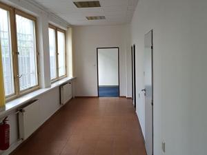 Pronájem obchodního prostoru, Pelhřimov, Nádražní, 127 m2