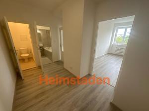 Pronájem bytu 1+1, Ostrava - Poruba, nábřeží Svazu protifašistických bojovníků, 38 m2