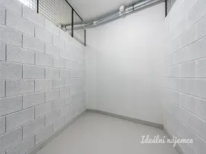 Pronájem bytu 2+kk, Praha - Hlubočepy, Kurandové, 44 m2