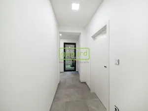 Prodej bytu 2+kk, Praha - Bohnice, V Zámcích, 51 m2