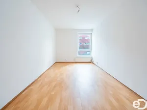 Prodej bytu 3+kk, Nymburk, Inspektorská, 71 m2