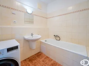 Prodej bytu 3+kk, Nymburk, Inspektorská, 71 m2