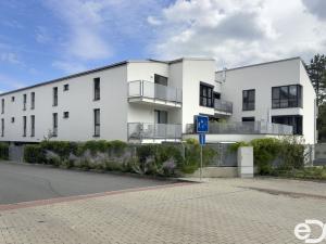 Prodej bytu 2+kk, Praha - Hrdlořezy, Mezilehlá, 85 m2