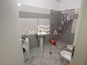 Prodej bytu 3+kk, Durrës, Albánie, 77 m2