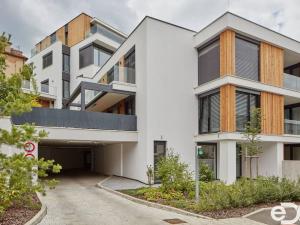 Prodej bytu 2+kk, Praha - Podolí, V podhájí, 69 m2