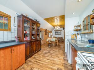 Prodej apartmánu, Branná, 345 m2