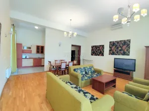 Pronájem bytu 4+kk, Karlovy Vary, U Imperiálu, 150 m2