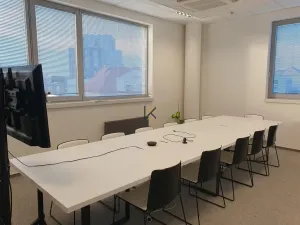 Pronájem kanceláře, Praha - Holešovice, Jankovcova, 478 m2