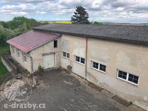 Prodej výrobních prostor, Načeradec, Zámecké náměstí, 1800 m2