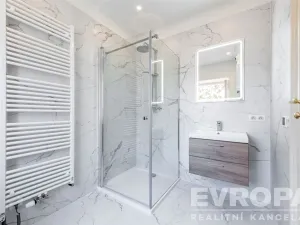 Prodej bytu 3+kk, Praha - Nové Město, Pod Slovany, 100 m2