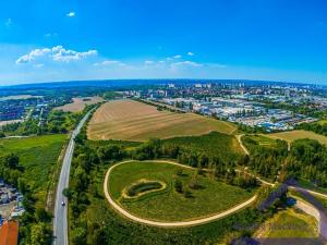 Prodej pozemku pro komerční výstavbu, Praha - Kunratice, 10129 m2