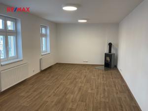 Pronájem bytu 3+kk, Chomutov, Vršovců, 80 m2