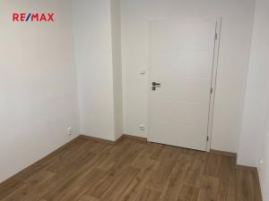 Pronájem bytu 3+kk, Chomutov, Vršovců, 80 m2