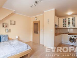 Prodej bytu 2+kk, Špindlerův Mlýn - Labská, 43 m2