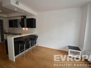 Pronájem bytu 2+kk, Praha - Michle, Nuselská, 60 m2