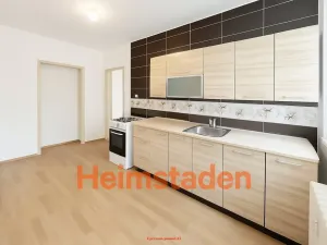 Pronájem bytu 2+1, Karviná - Nové Město, nám. Budovatelů, 55 m2