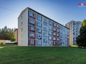 Prodej bytu 3+1, Rotava, Sídliště, 54 m2