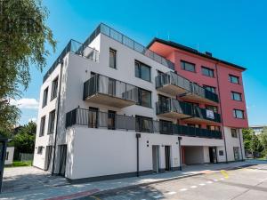 Prodej bytu 3+kk, Praha - Suchdol, U hotelu, 134 m2