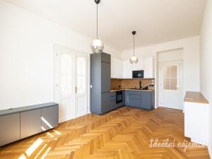 Pronájem bytu 2+kk, Praha - Bubeneč, Čs. armády, 52 m2