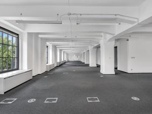 Pronájem kanceláře, Praha - Holešovice, Jankovcova, 576 m2