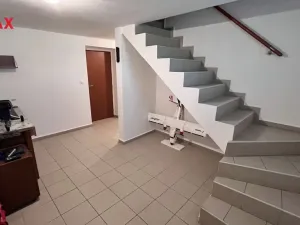 Prodej rodinného domu, Bácovice, 142 m2