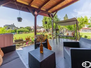 Prodej rodinného domu, Sezemice, Komenského, 190 m2