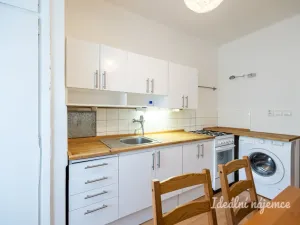 Pronájem bytu 2+1, Praha - Vršovice, Jerevanská, 64 m2