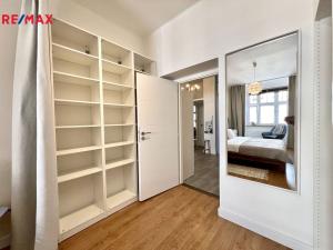 Pronájem bytu 2+1, Karlovy Vary - Drahovice, Vítězná, 63 m2