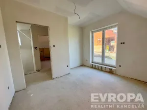 Prodej rodinného domu, Čižice, 192 m2