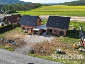 Prodej rodinného domu, Čižice, 192 m2