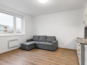 Prodej bytu 1+kk, Praha - Hloubětín, Kukelská, 25 m2