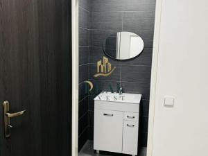 Pronájem obchodního prostoru, Chomutov, Lipská, 65 m2