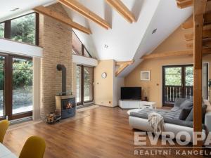 Prodej ubytování, Vrchlabí - Hořejší Vrchlabí, Na stráni, 230 m2