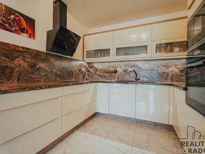 Prodej rodinného domu, Popůvky, 180 m2