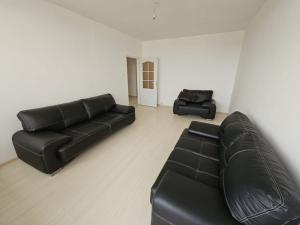 Prodej bytu 2+1, Postoloprty, Jiráskovo náměstí, 62 m2