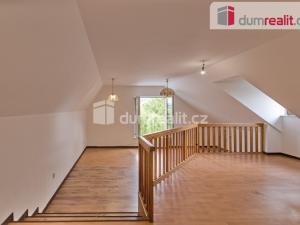 Prodej rodinného domu, Králův Dvůr - Karlova Huť, Na Poříčí, 286 m2