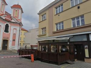 Pronájem restaurace, Kladno, Váňova, 143 m2