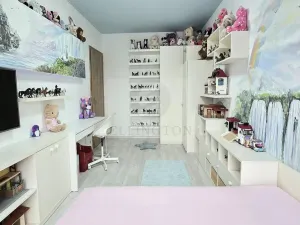 Prodej rodinného domu, Roztoky, Zvoncová, 162 m2