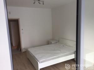 Prodej bytu 2+kk, Praha - Libeň, Vojenova, 58 m2