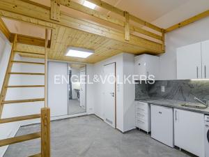 Pronájem bytu 1+kk, Praha - Vršovice, Na Míčánkách, 18 m2