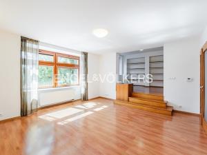 Pronájem rodinného domu, Praha - Stodůlky, Ovčí hájek, 300 m2