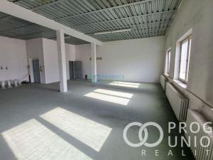 Pronájem obchodního prostoru, Valašské Meziříčí - Podlesí, 3090 m2