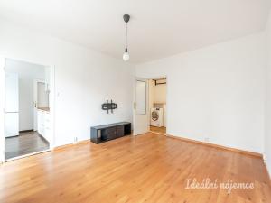 Pronájem bytu 3+1, Praha - Hlubočepy, Renoirova, 75 m2